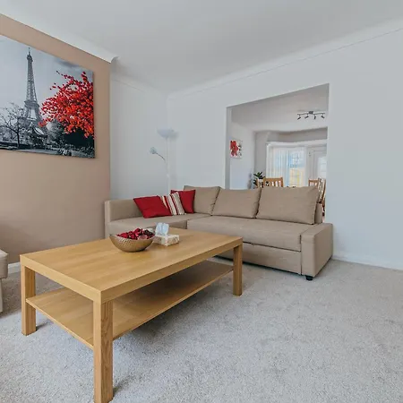 Oakwell House Holiday home Leeds (West Yorkshire)