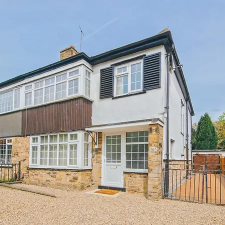 Oakwell House Holiday home